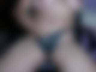 Live cam show with MariaJoseBarraza - Butt Plug on AdultVida.com