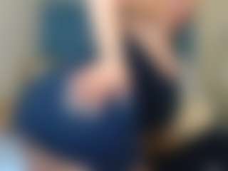 MELONS2001's Live Sex Cam Show