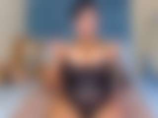 Live cam show with MELONS2001 - Black Big Ass on Hubzter Live