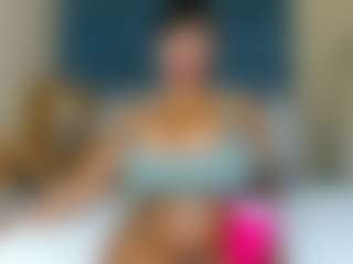 MELONS2001's Live Sex Cam Show