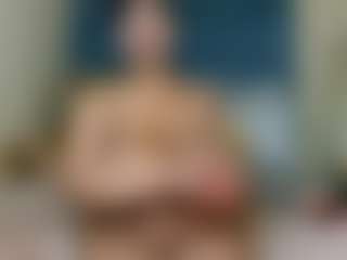 MELONS2001's Live Sex Cam Show