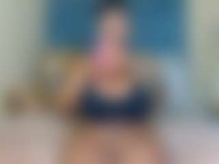 MELONS2001's Live Sex Cam Show