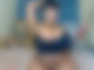 MELONS2001's Live Sex Cam Show