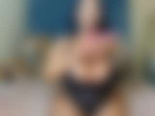 MELONS2001's Live Sex Cam Show