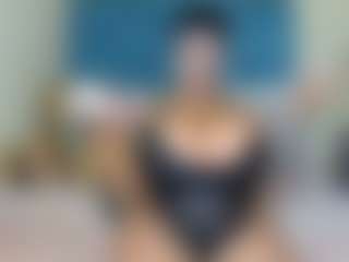 MELONS2001's Live Sex Cam Show