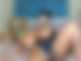 MELONS2001's Live Sex Cam Show