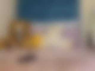 MELONS2001's Live Sex Cam Show