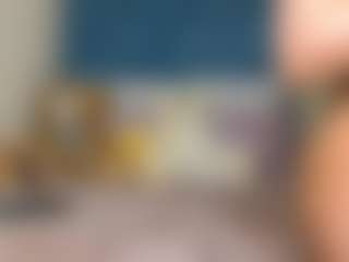 MELONS2001's Live Sex Cam Show