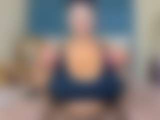 Live cam show with MELONS2001 - Slap on chickslive.net