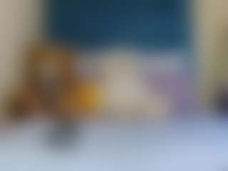 MELONS2001's Live Sex Cam Show