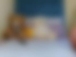 Live cam show with MELONS2001 - Ebony Blowjob on TeamSkeetLive