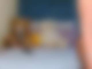 MELONS2001's Live Sex Cam Show
