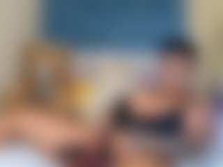 MELONS2001's Live Sex Cam Show