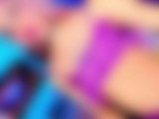 Live cam show with ThaliaGirl - Nipple Piercings on eurowanks.com