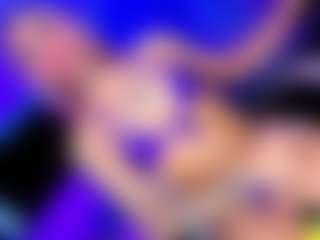 Live cam show with ThaliaGirl - Drinking on sexylivex.com