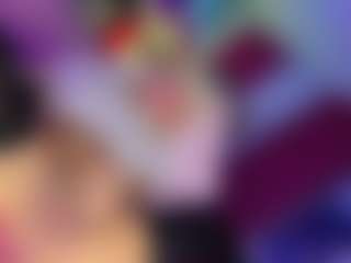 Live cam show with ThaliaGirl - Lean on Camsoda