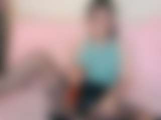Live cam show with Bella_Hix - Small Ass on boobsie.com