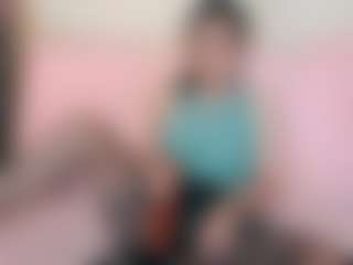 Live cam show with Bella_Hix - Green Eyes on boobsie.com