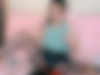 Live cam show with Bella_Hix - Average on Nude Live Now