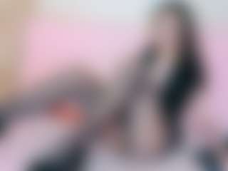 Live cam show with Bella_Hix - Green Eyes on fapnchat
