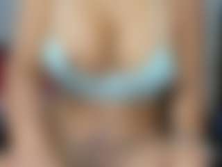 Live cam show with janellemetz - Red Hair MILF on Camversity