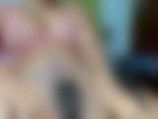 Live cam show with janellemetz - Tease on Camsoda