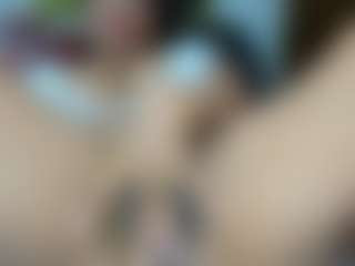 janellemetz MILF webcam performer live streaming
