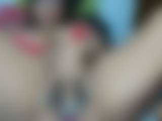 Live cam show with janellemetz - Flirt MILF on Dare Cams