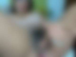 janellemetz MILF webcam performer live streaming