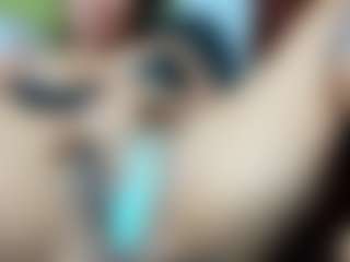 Live cam show with janellemetz - Lush on Milfs Live