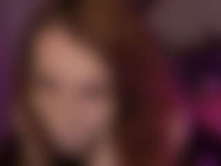 Live cam show with KatieJohanson - Green Eyes on Instabang