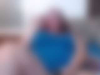 Live cam show with Antoniastars - Blonde Hair MILF on Camsoda