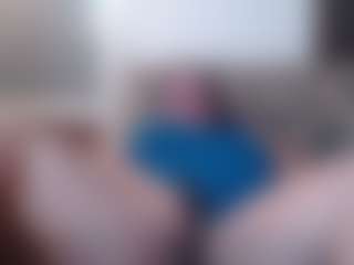 Live cam show with Antoniastars - Blonde Hair MILF on Camsoda