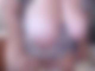 Antoniastars's Live Sex Cam Show