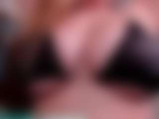 Anyi's Live Sex Cam Show