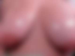 Live cam show with Anyi - Strip on Camsoda
