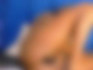 bonieklent's Live Sex Cam Show