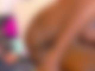 bonieklent's Live Sex Cam Show
