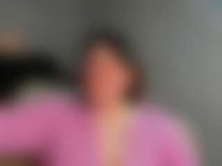 Live cam show with Ruth - Fingering on Hubzter Live