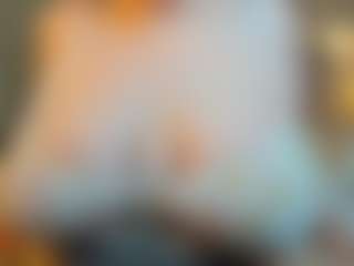 Live cam show with Ruth - Handjob on Milf Play