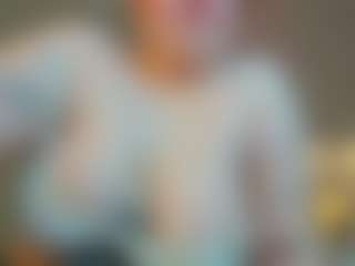 Live cam show with Ruth - Massage on Pornisteam.com