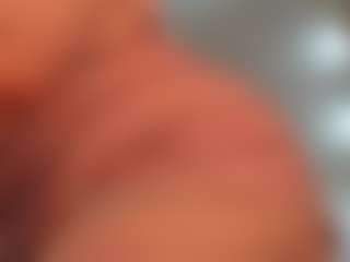 Live cam show with Ruth - Chubby on Dare Cams