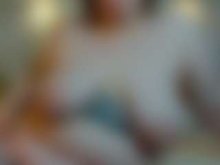 Live cam show with Ruth - Handjob on CamwithHer