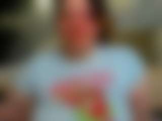 Live cam show with Ruth - Camel Toe on Free Soda