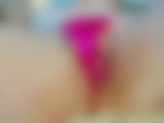 Live cam show with Ruth - Cute on fapnchat