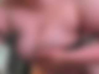 Live cam show with Ruth - BBW on Camming Site