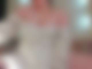 Live cam show with Ruth - Striptease on AdultVida.com