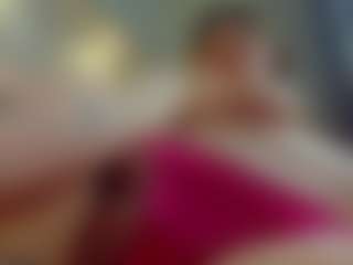 Live cam show with Ruth - Solo on Camsoda