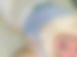 Live cam show with Ruth - Camel Toe on Camsoda