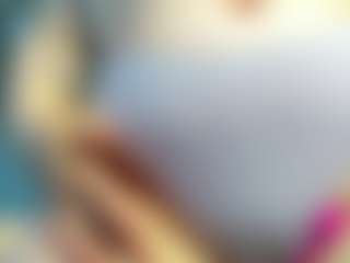 Live cam show with Ruth - Cute on Dare Cams